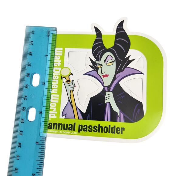 Disney NEW 2025 Car Magnet Maleficent Witch Annual Passholder VILLAIN - Picture 2 of 3